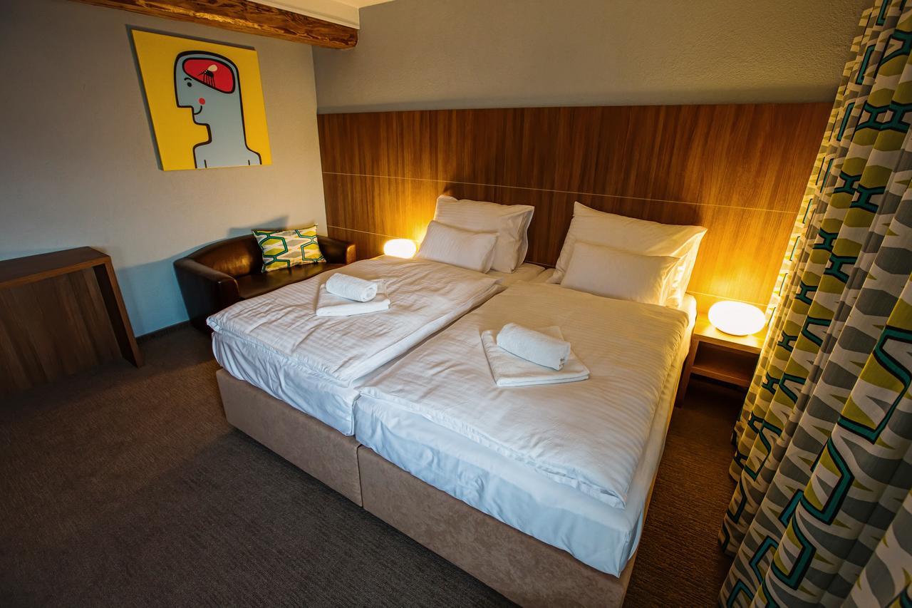 Hotel Na Sustne Krupa Экстерьер фото