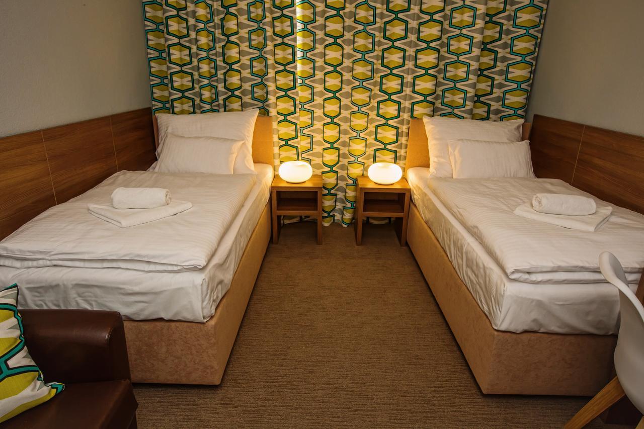 Hotel Na Sustne Krupa Экстерьер фото