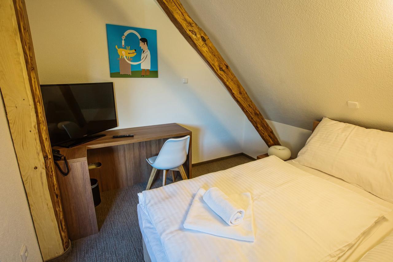 Hotel Na Sustne Krupa Экстерьер фото